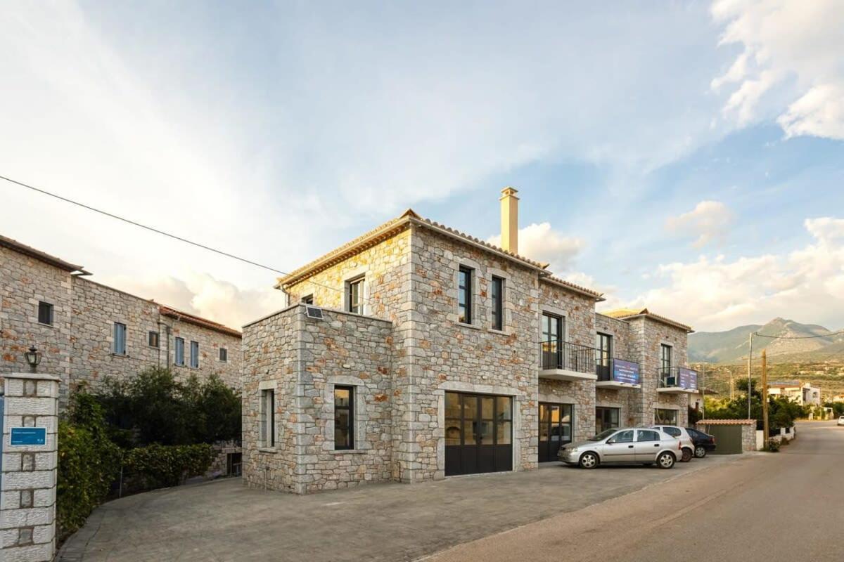 Mani Stone Built Home A Breath Away To The Sea Stoúpa Eksteriør bilde