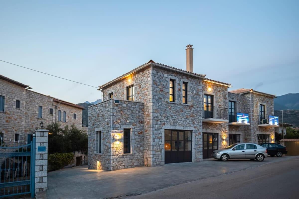 Mani Stone Built Home A Breath Away To The Sea Stoúpa Eksteriør bilde