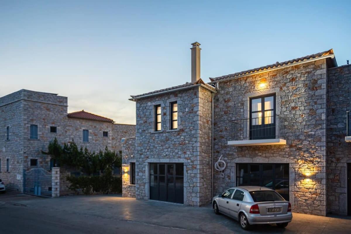 Mani Stone Built Home A Breath Away To The Sea Stoúpa Eksteriør bilde