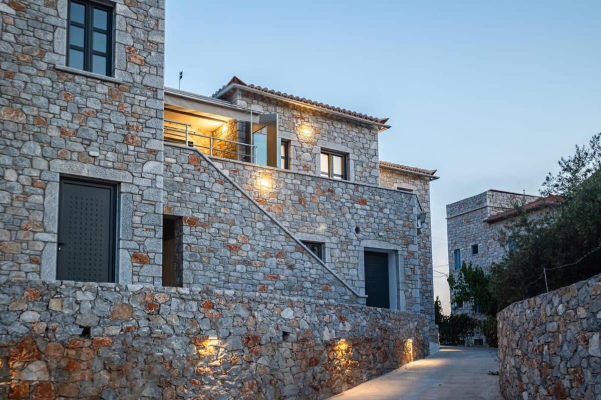 Mani Stone Built Home A Breath Away To The Sea Stoúpa Eksteriør bilde