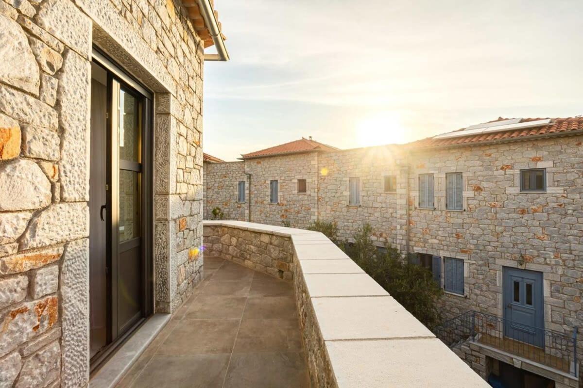 Mani Stone Built Home A Breath Away To The Sea Stoúpa Eksteriør bilde