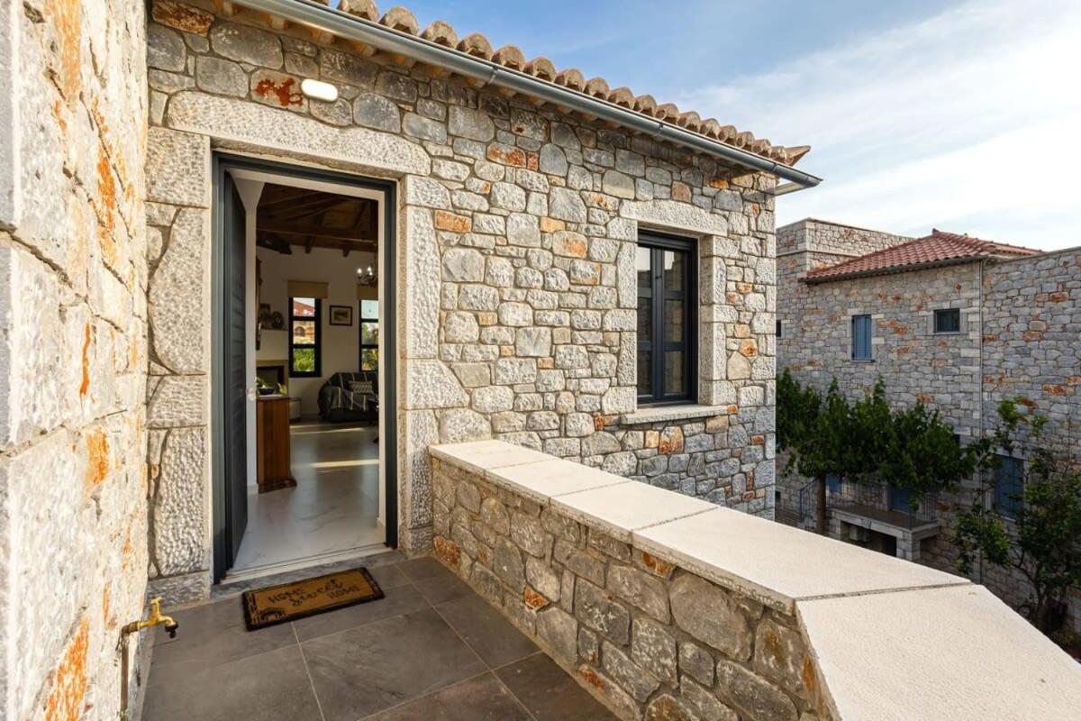 Mani Stone Built Home A Breath Away To The Sea Stoúpa Eksteriør bilde